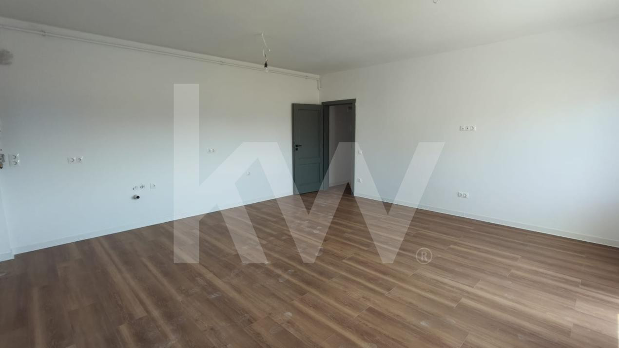 Apartament 3 camere, decomandat, Doamna Stanca Selimbar