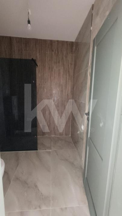 Apartament 3 camere, decomandat, Doamna Stanca Selimbar