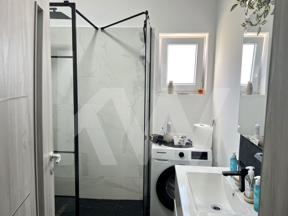 Apartament modern cu 3 camere, mobilat și utilat l parcare inclusă 
