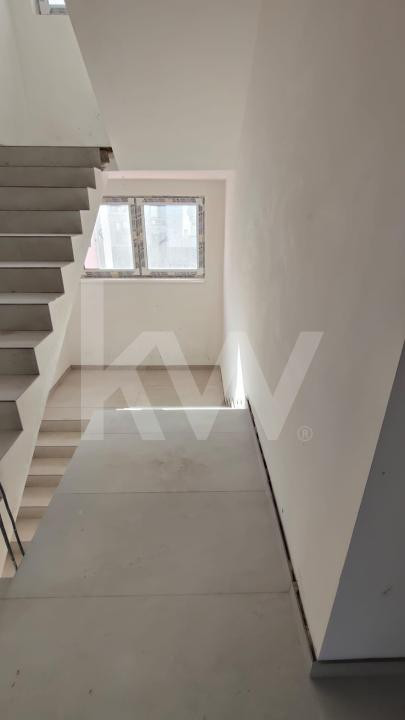 Apartament cu 3 camere si 3 balcoane