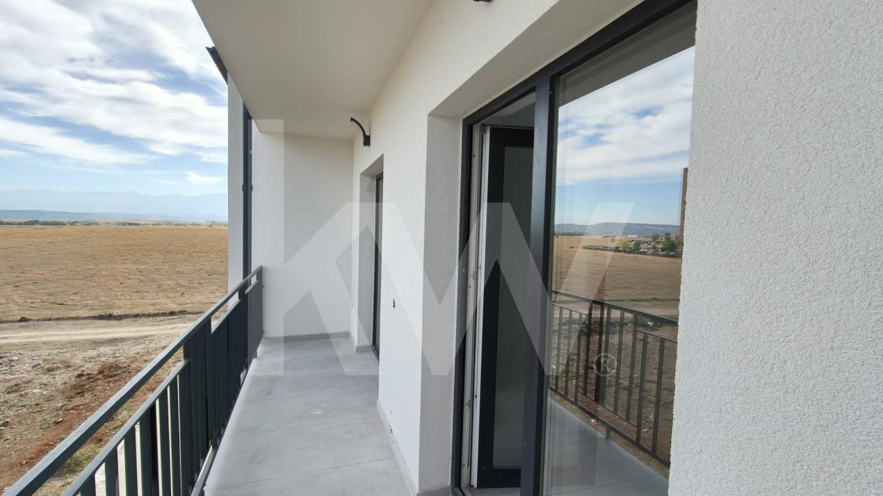Apartament cu 3 camere si 3 balcoane