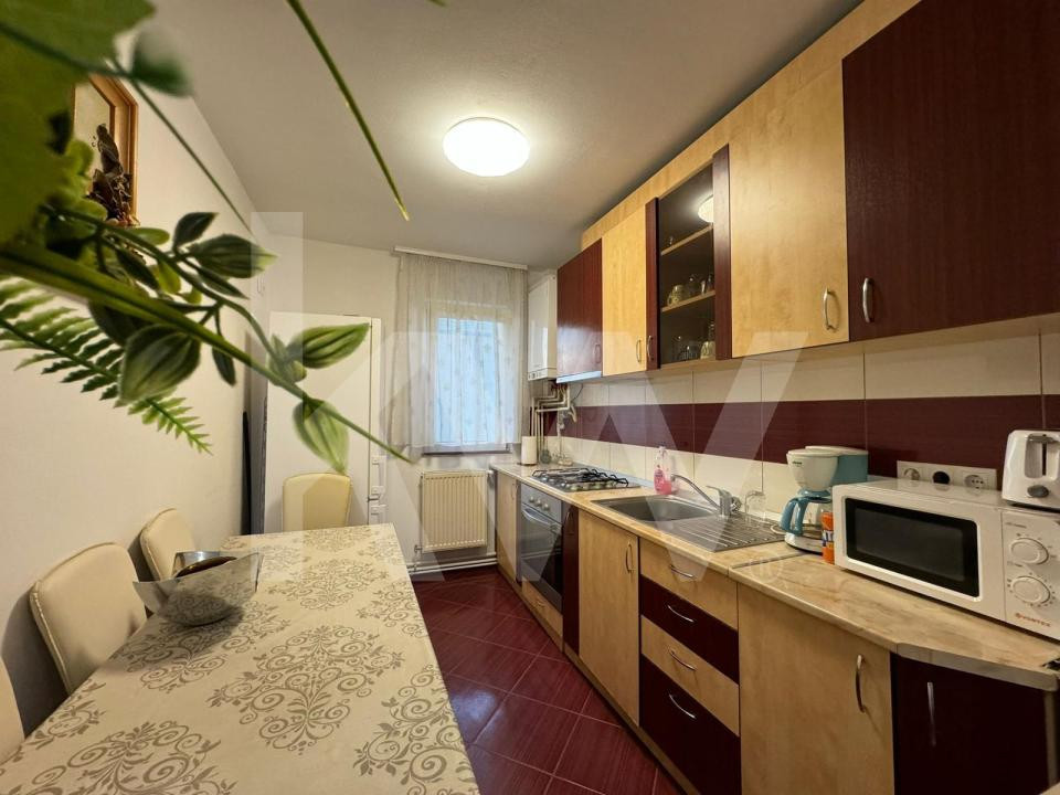 Apartament 3 camere  de vanzare Ostirii-Rahovei