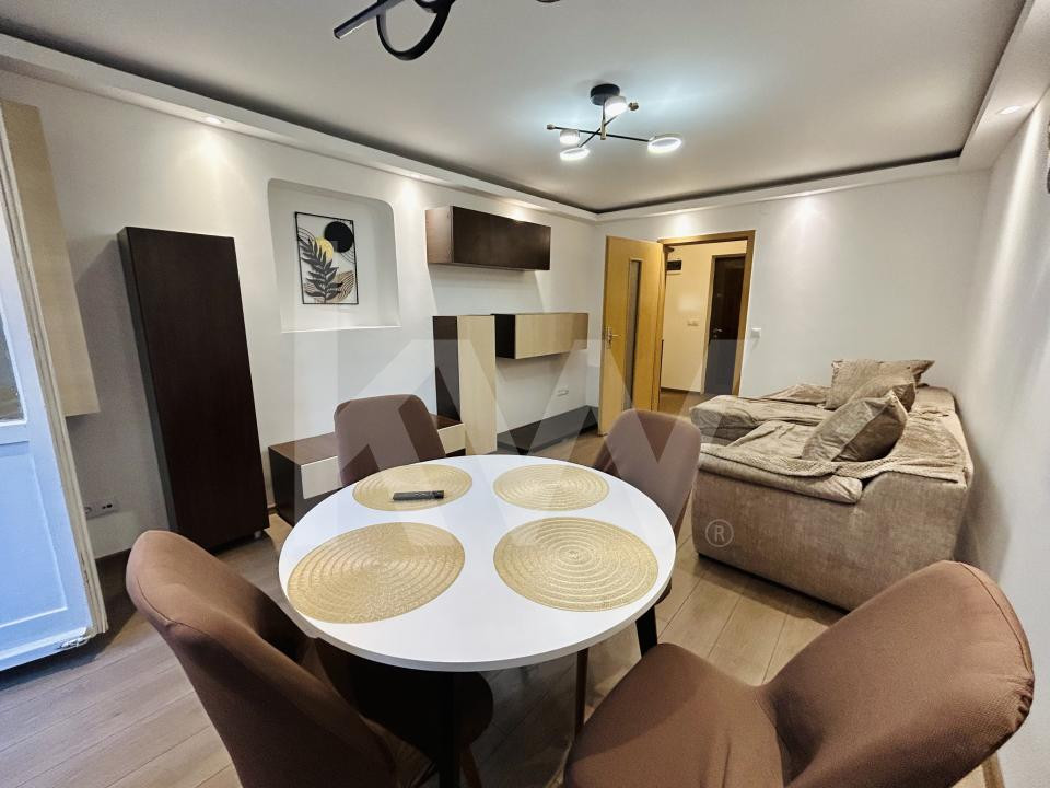 Apartament decomandat 2 camere de inchiriat - zona Rahova
