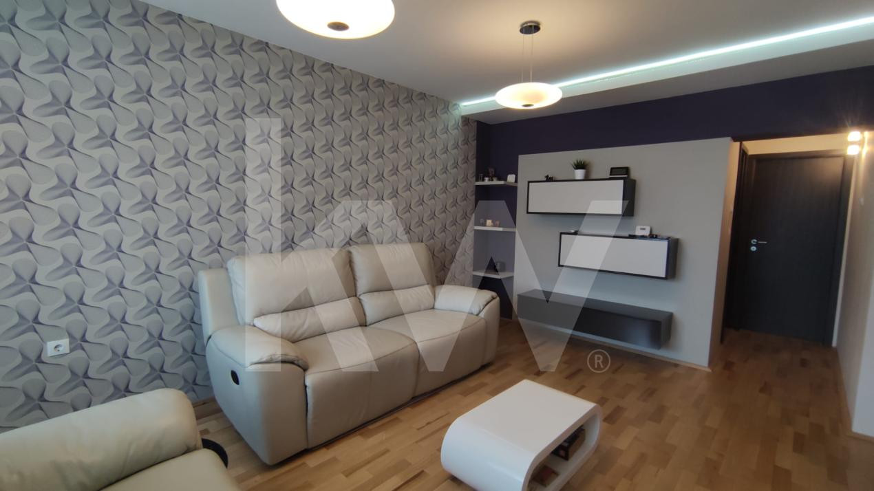 Apartament 3 camere, zona Penny Cireșica – etaj 3, semidecomandat