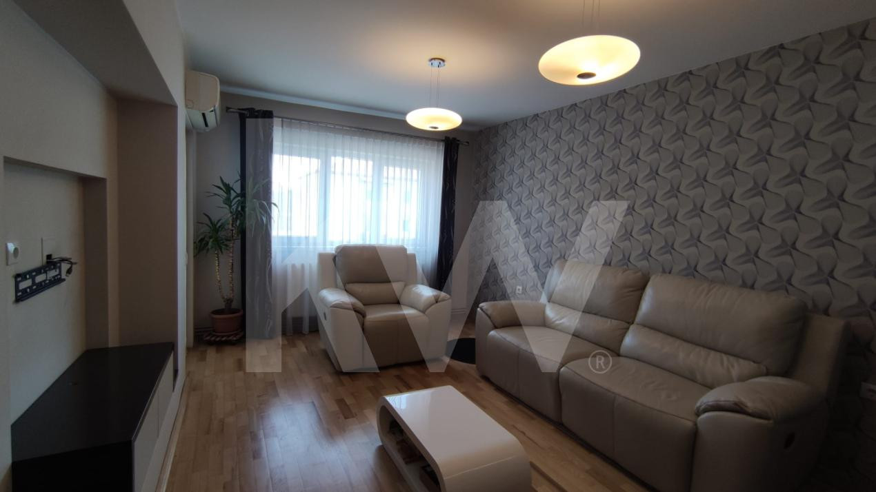 Apartament 3 camere, zona Penny Cireșica – etaj 3, semidecomandat