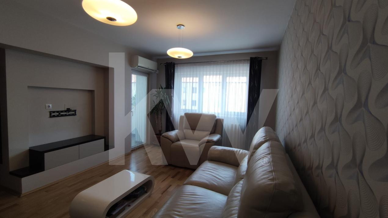 Apartament 3 camere, zona Penny Cireșica – etaj 3, semidecomandat