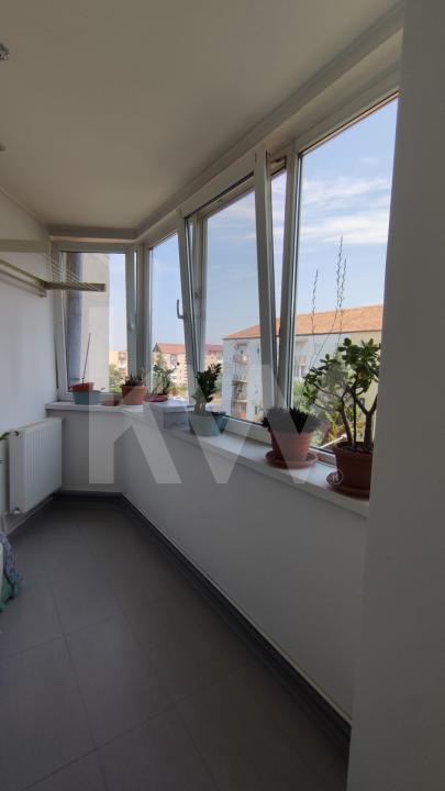 Apartament 3 camere, zona Penny Cireșica – etaj 3, semidecomandat