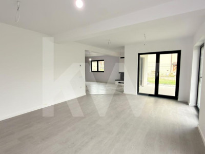 Casa individuala cu priveliste spre munte