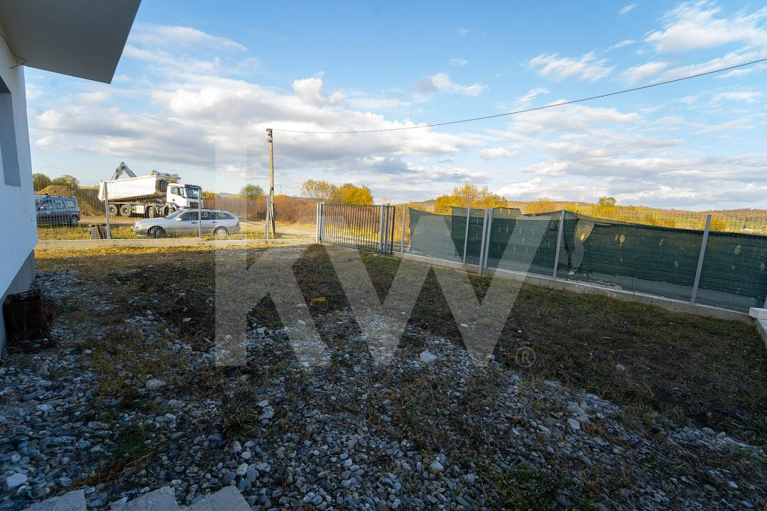 Duplex 130 mp utili |  Ansamblu nou | Șelimbăr – Mohu