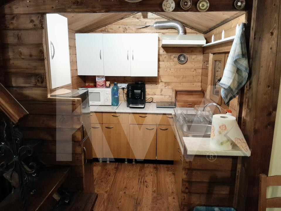 Cabana  – Sibiu, zona Tropinii Noi