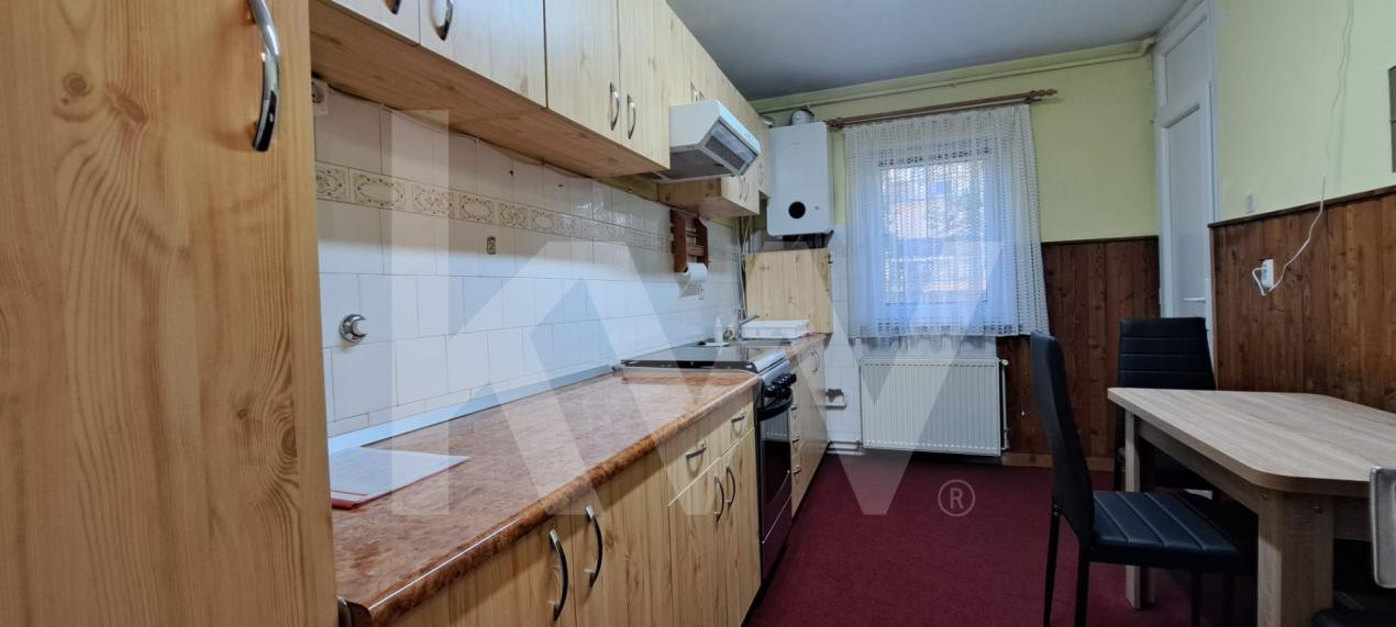  Apartament spațios cu 3 camere , de inchiriat , zona Mihai Viteazu 