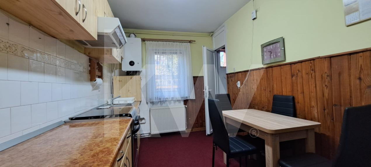  Apartament spațios cu 3 camere , de inchiriat , zona Mihai Viteazu 