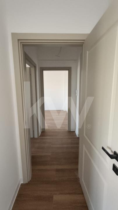 Apartament de Vanzare 2 camere si balcon - Dna Stanca