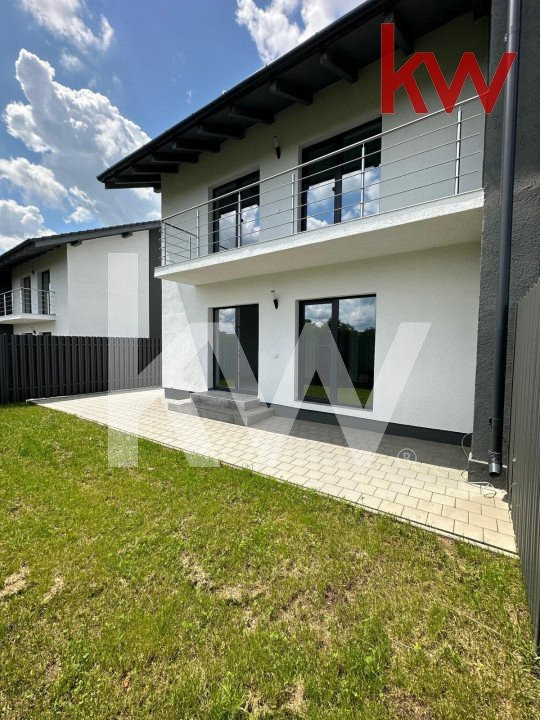 Casa tip duplex - Selimbar - Predare la alb
