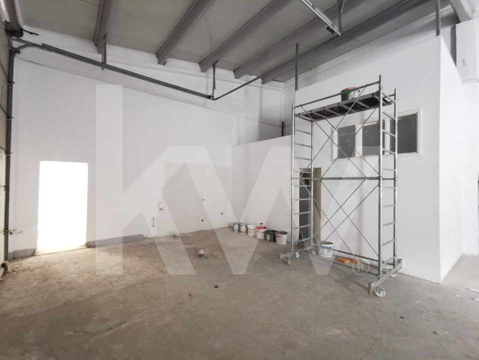Hală industrială, spațiu depozitare, atelier producție, showroom, 240 mp, Sibiu