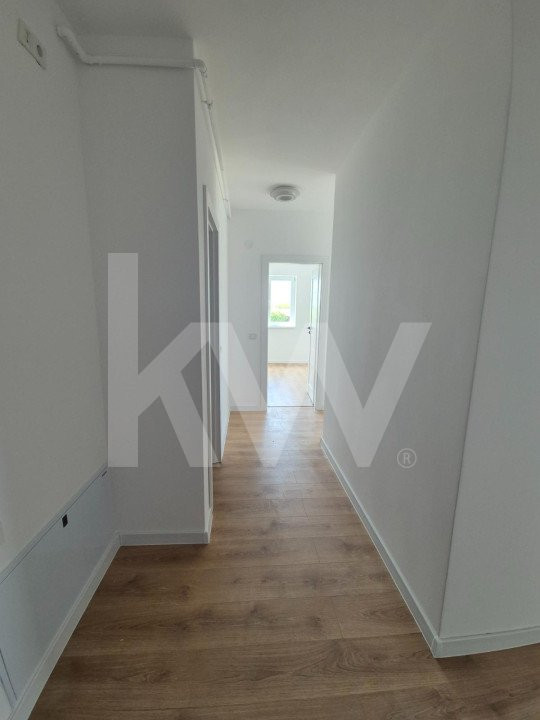 Apartament 3 camere - 2 bai - Logie 13.4 mp - Etaj Parter
