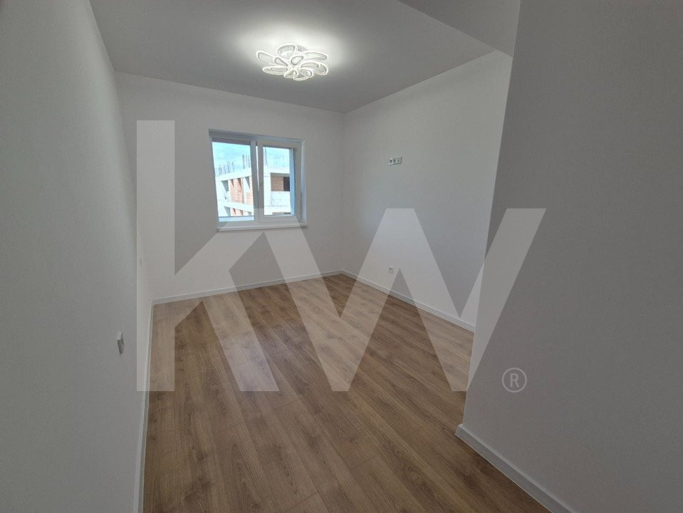 Apartament 3 camere - 2 bai - Logie 13.4 mp - Etaj Parter