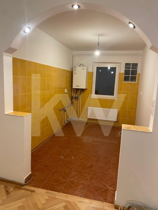 Apartament 3 camere, decomandat, 56 mpu, Valea Aurie