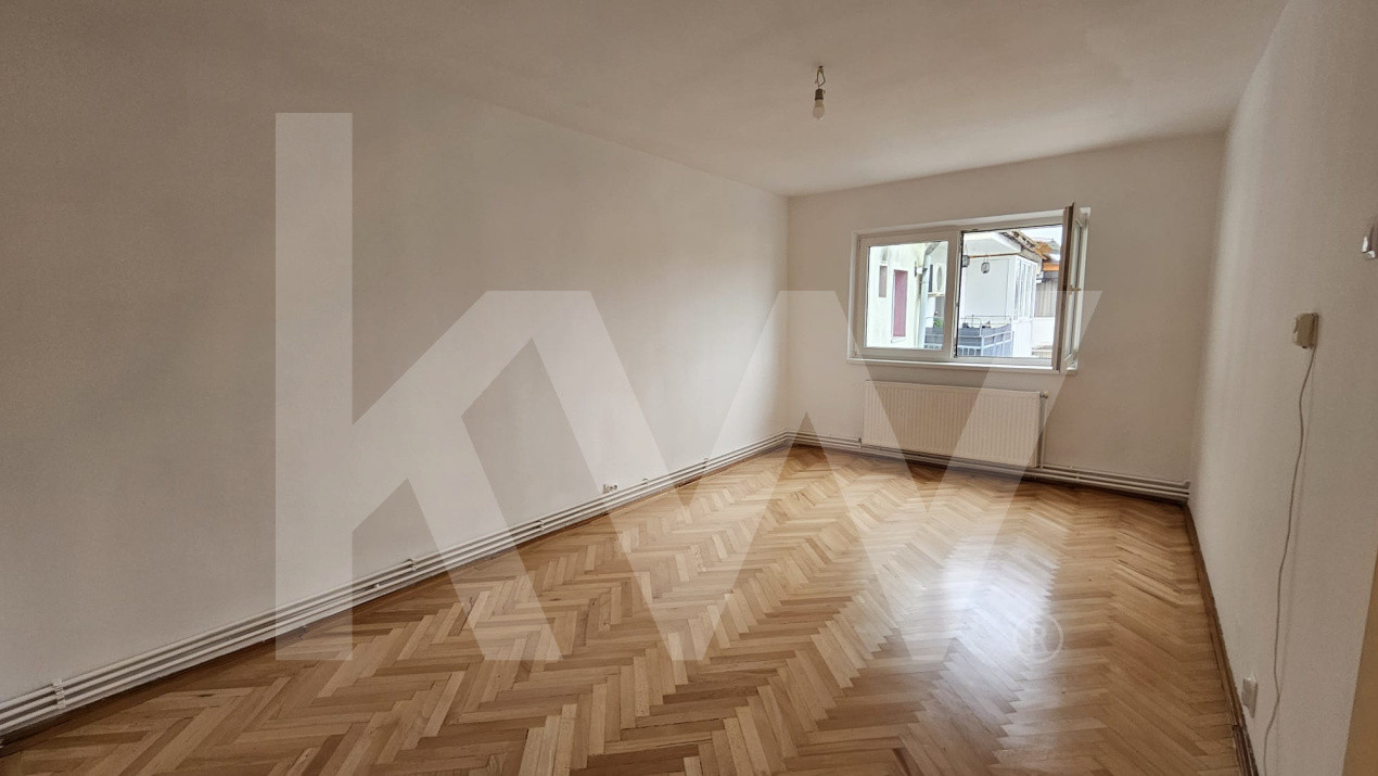 Apartament 3 camere, decomandat, 56 mpu, Valea Aurie