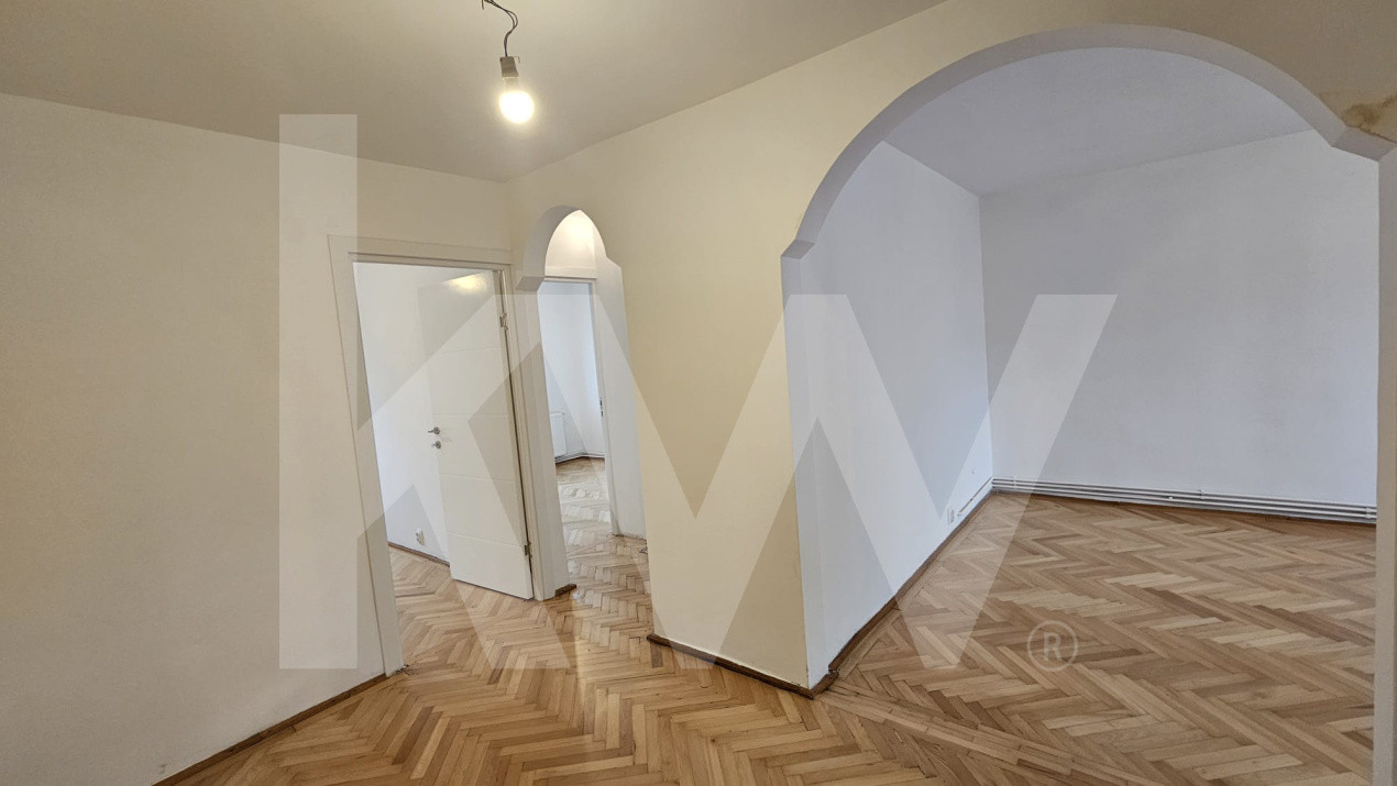 Apartament 3 camere, decomandat, 56 mpu, Valea Aurie