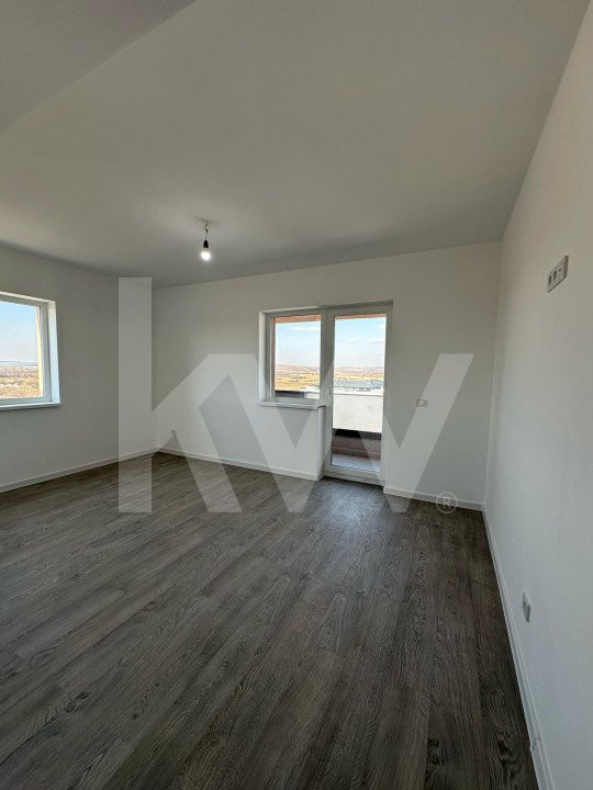Apartament 3 camere - 2 bai - Logie 13.4 mp - Etaj 5