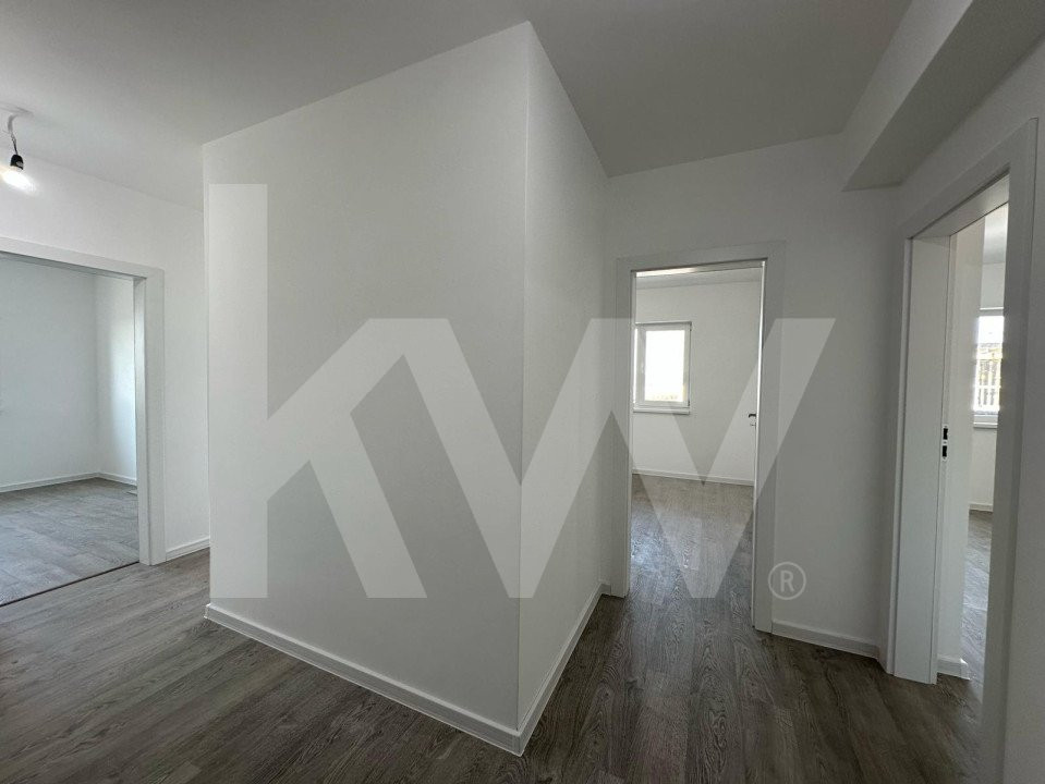 Apartament 3 camere - 2 bai - Logie 13.4 mp - Etaj 5