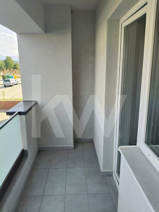 Apartament 3 camere - 2 balcoane 9,2 mp - Etaj 2
