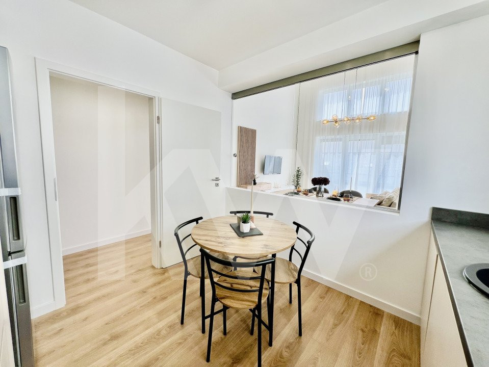 Penthouse 4 camere - mobilat si utilat, intabulat