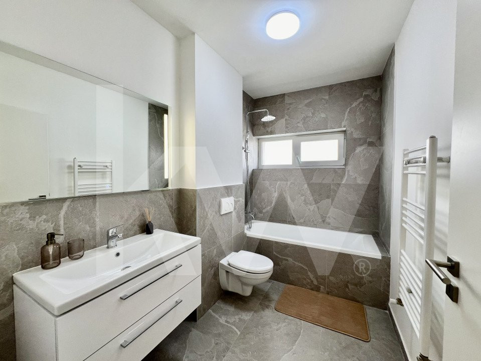 Penthouse 4 camere - mobilat si utilat, intabulat