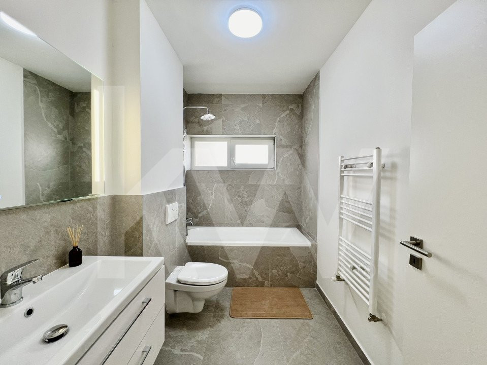 Penthouse 4 camere - mobilat si utilat, intabulat