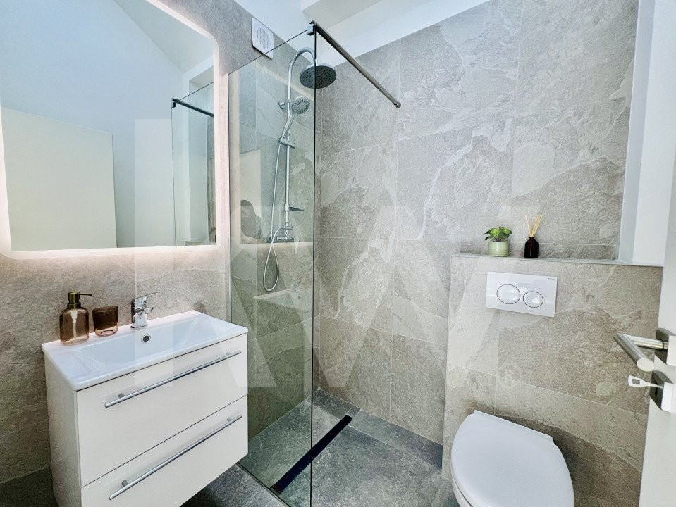 Penthouse 4 camere - mobilat si utilat, intabulat