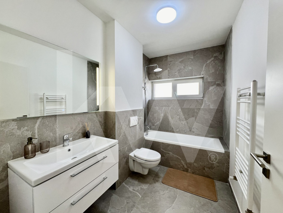 Penthouse 4 camere - mobilat si utilat, intabulat