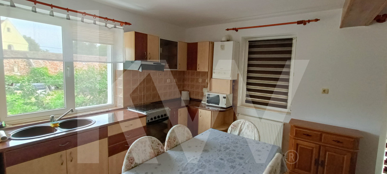 Apartament de inchiriat 2 camere  zona Bieltz